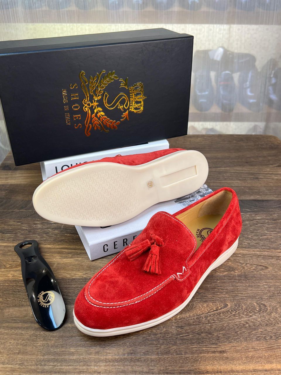 Chaussure homme de type mocassin à pampilles (Copie)